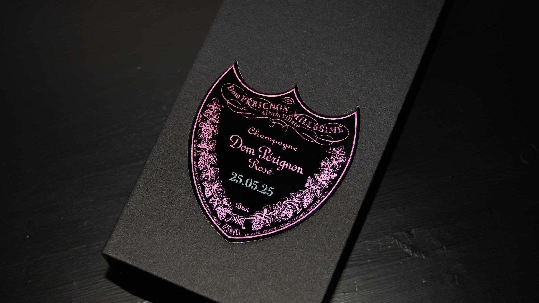 Personliggør Dom Pérignon - PremiumBottles