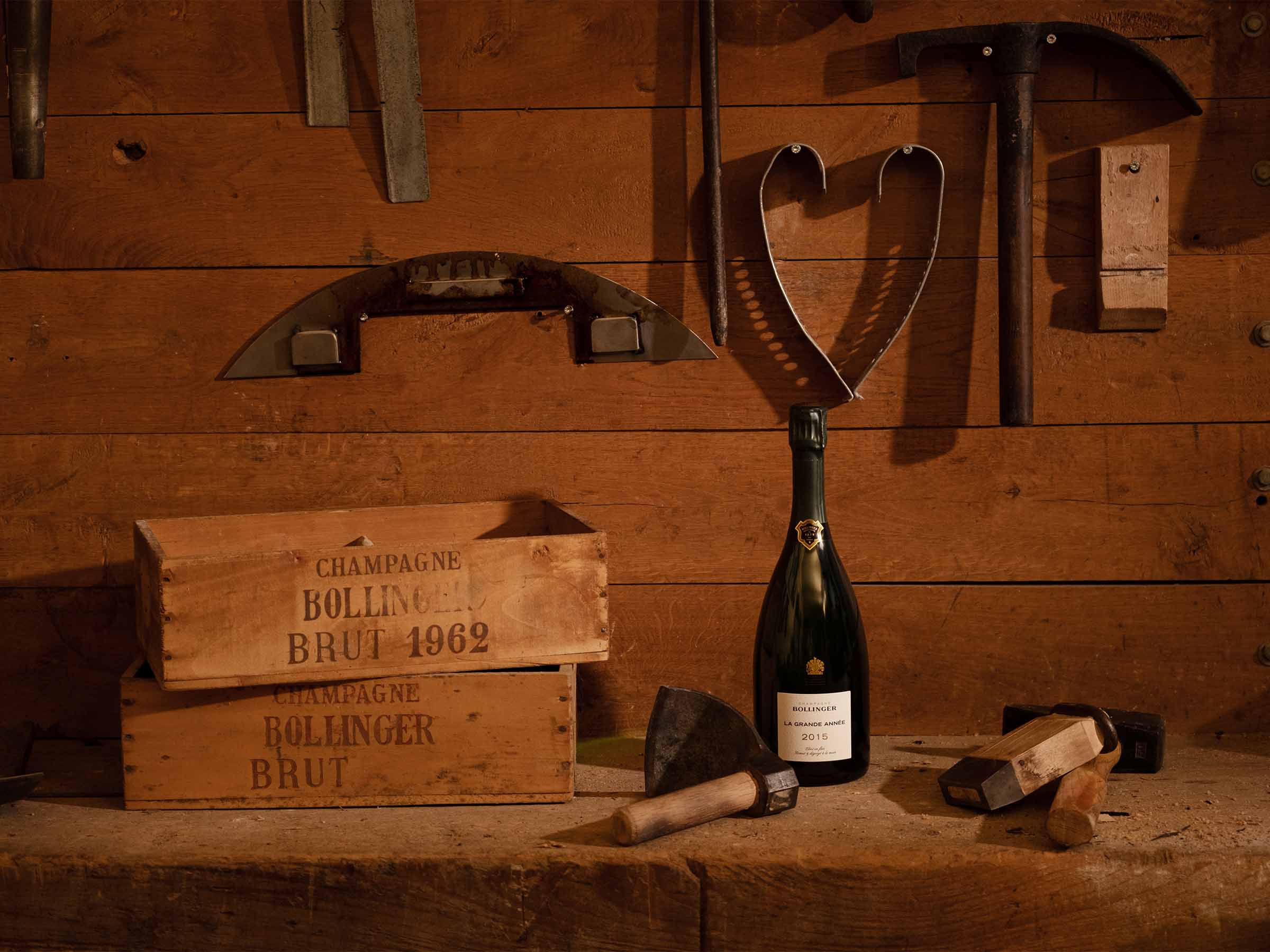 Bollinger La Grande Année 2015 i original trækasse