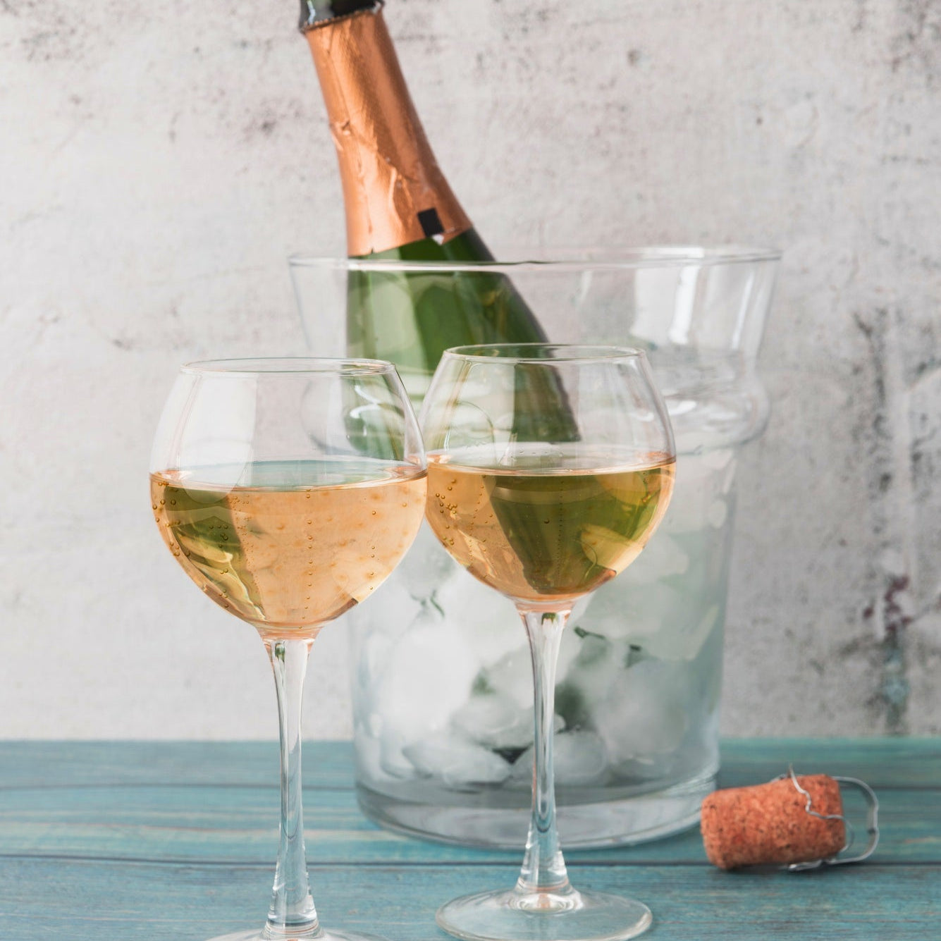 Champagne temperatur og champagne opbevaring: Sådan skal du behandle dine gyldne dråber - PremiumBottles