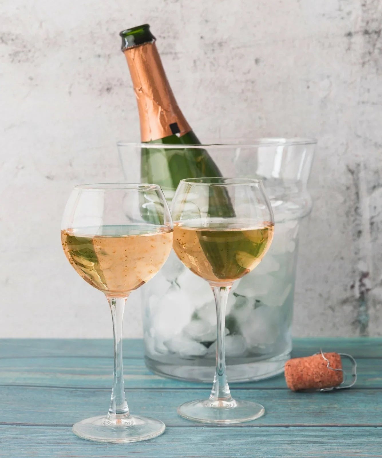 Champagne temperatur og champagne opbevaring: Sådan skal du behandle dine gyldne dråber - PremiumBottles