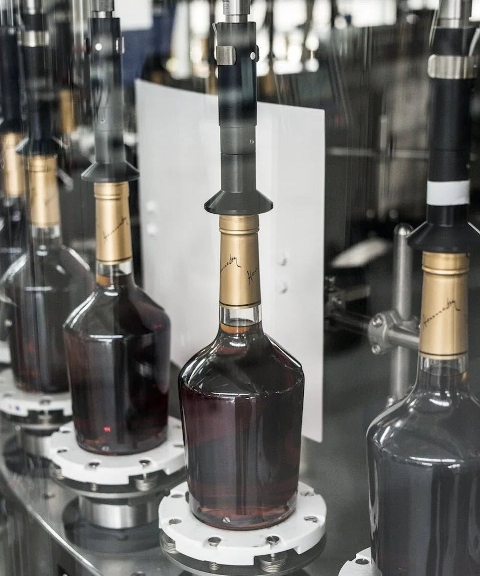 SÅDAN FREMSTILLES HENNESSY COGNAC - PremiumBottles