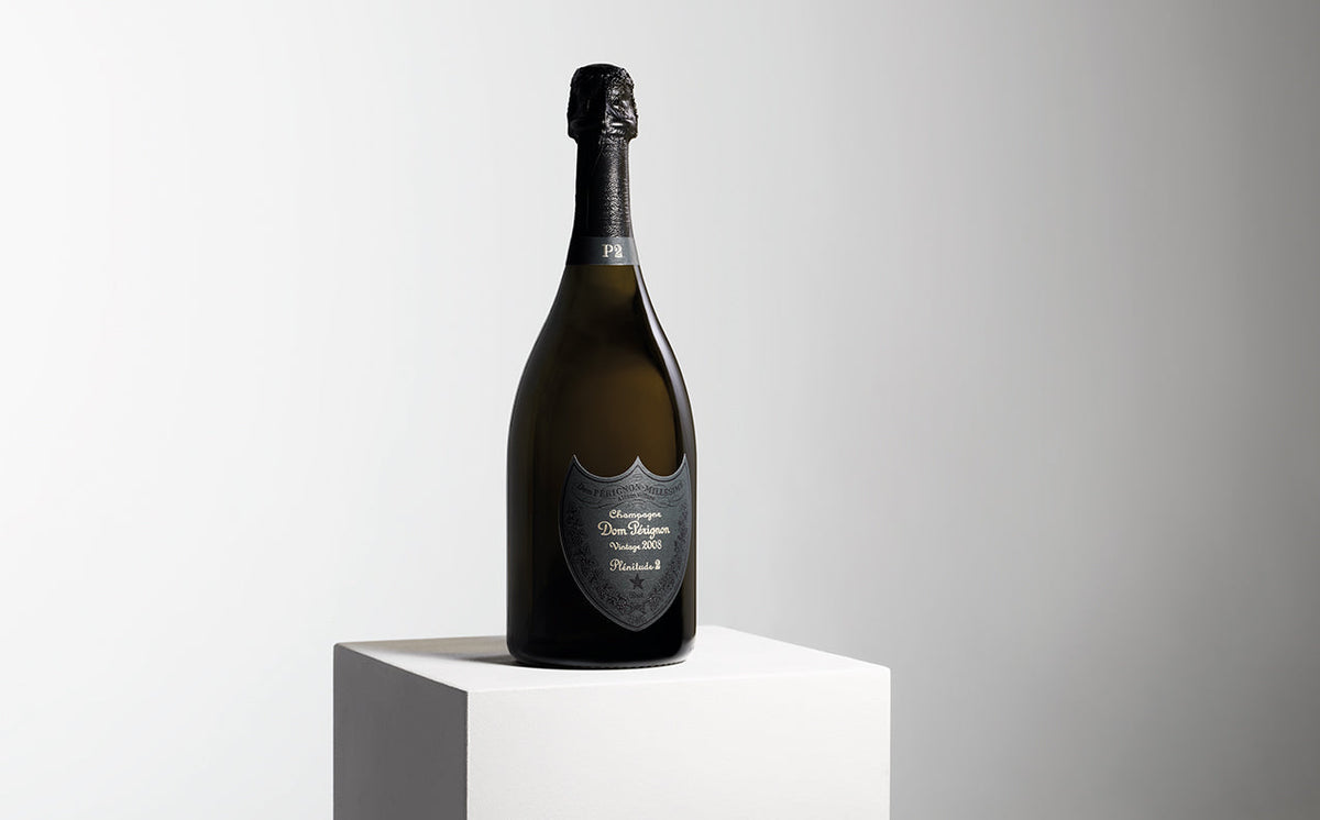 Dom Pérignon P2 2008 champagne på et podie