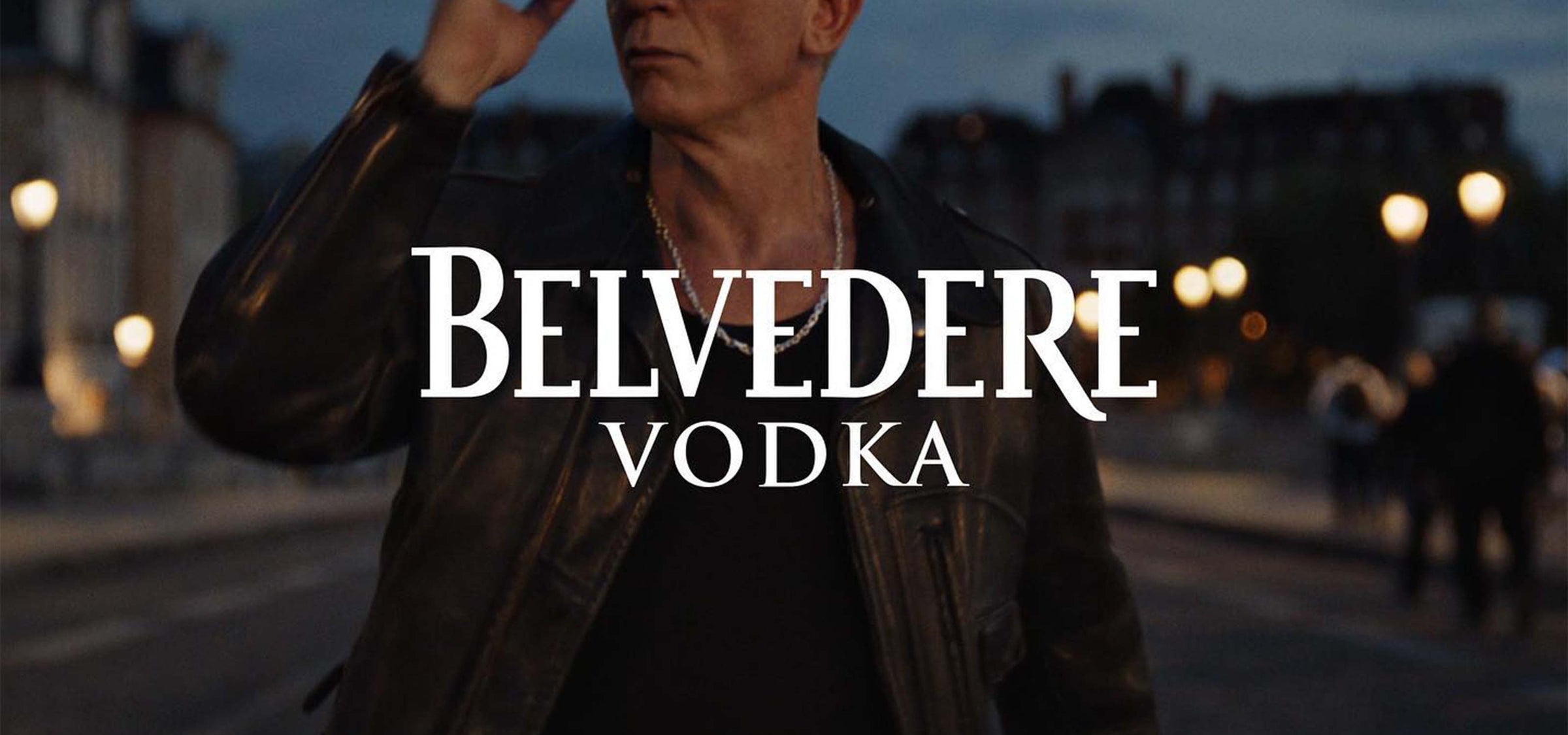 Belvedere Vodka bannerbillede med mand i sort læderjakke og halskæde