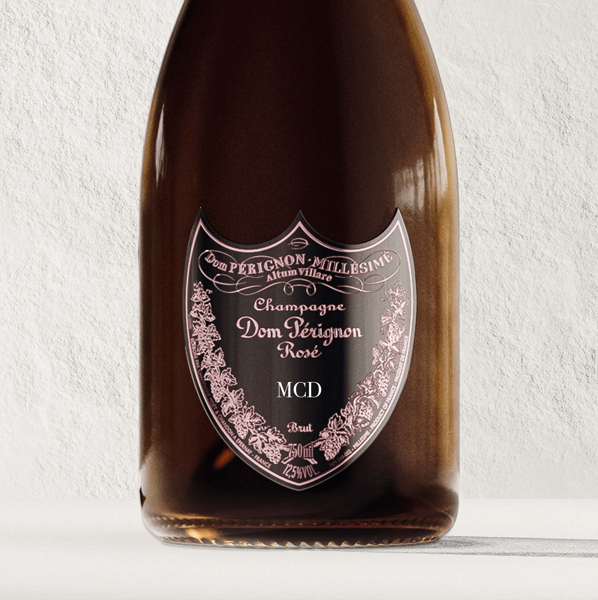 Champagne Dom Pérignon Rosé Vintage 2010 med gaveæske 75 cl.