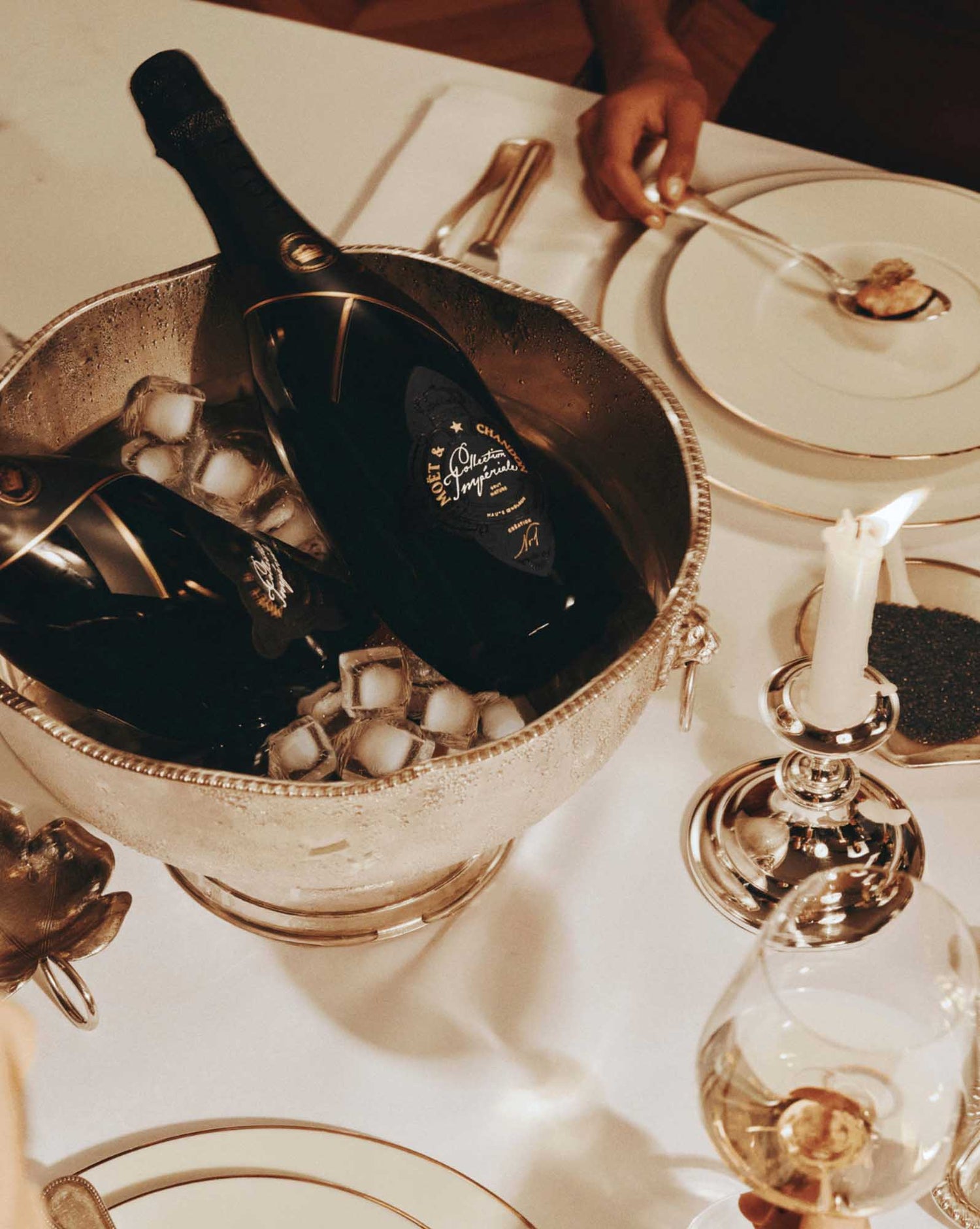 top udgaven fra moet champagne i champagnebowle