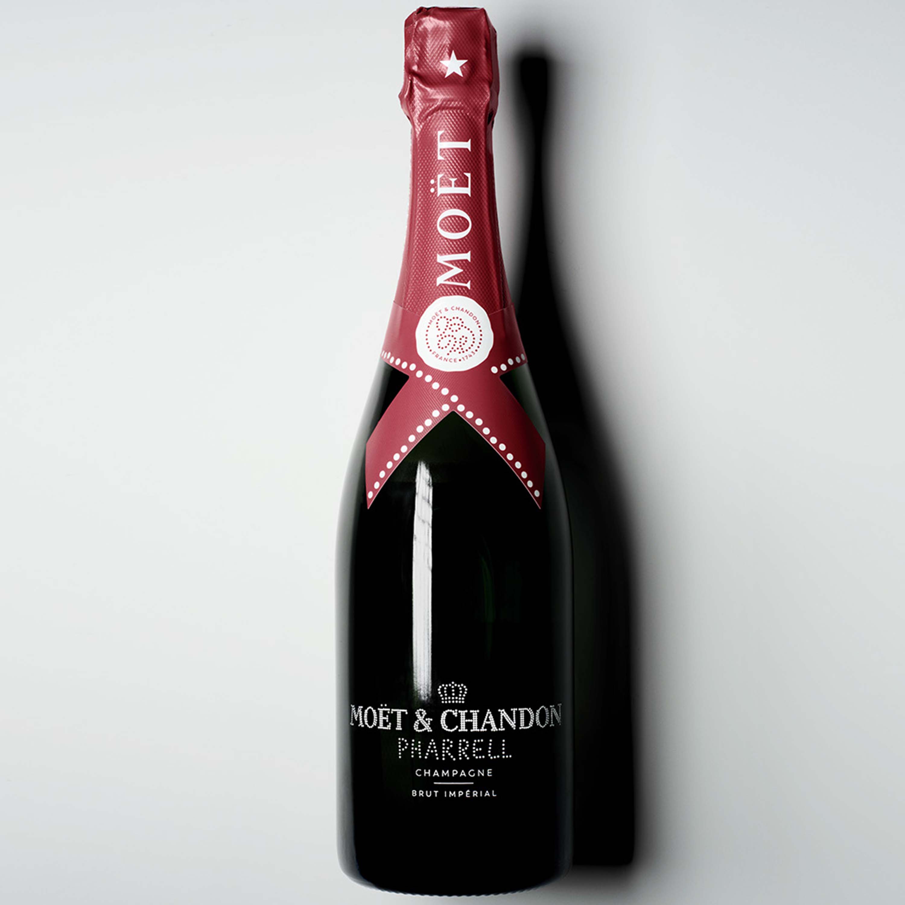 Champagne Moët Brut Imperial X Pharrell 75 cl. med gaveæske