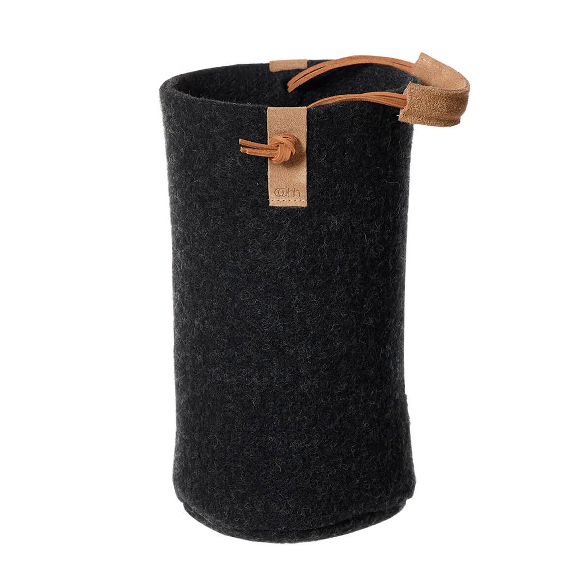 Wine and Champagne cooler made of Zero Waste wool