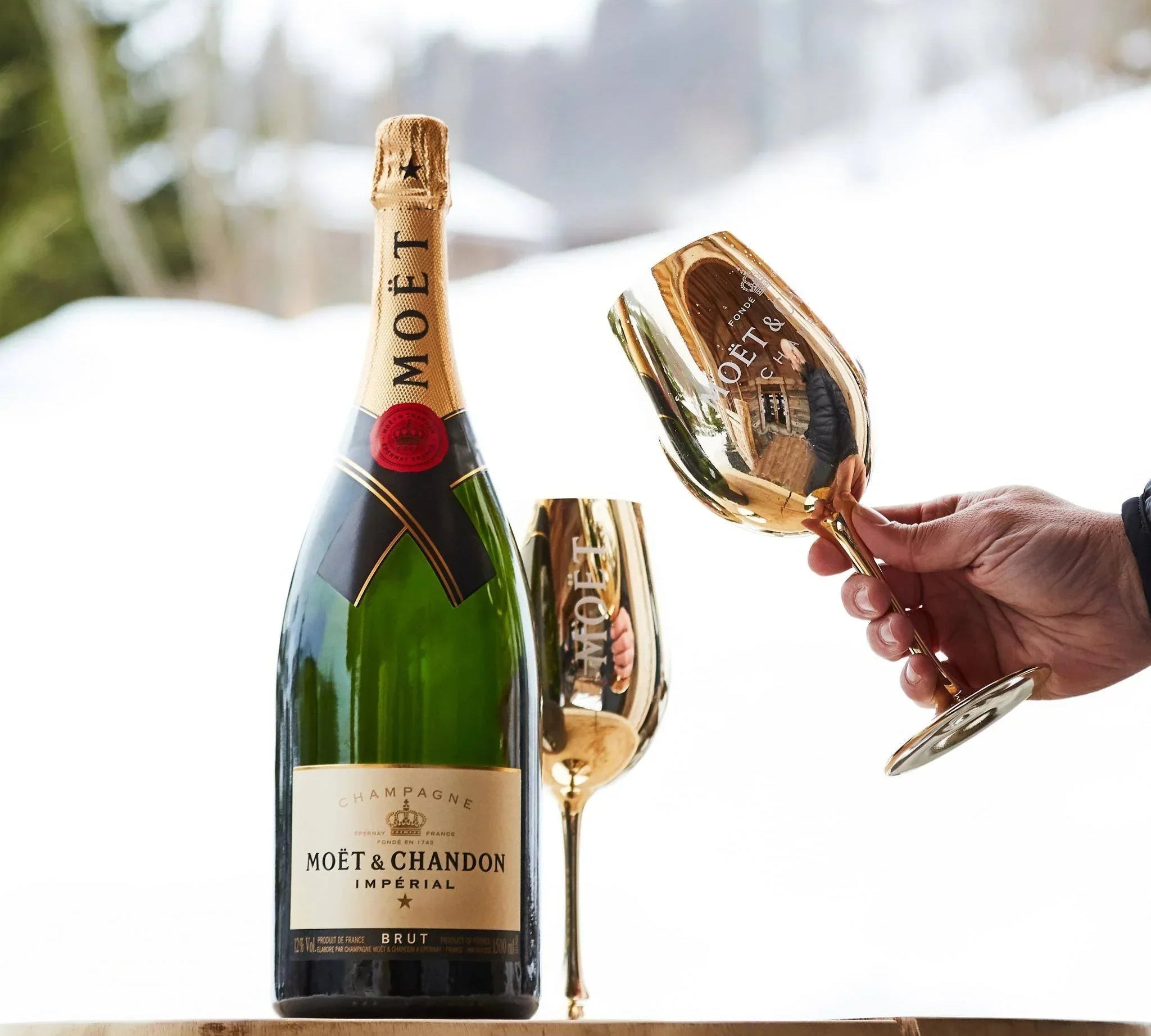 Moët & Chandon Moët & Chandon Brut Impérial NV Magnum 150 cl. inkl. to Gyldne MOËT glas - PremiumBottles