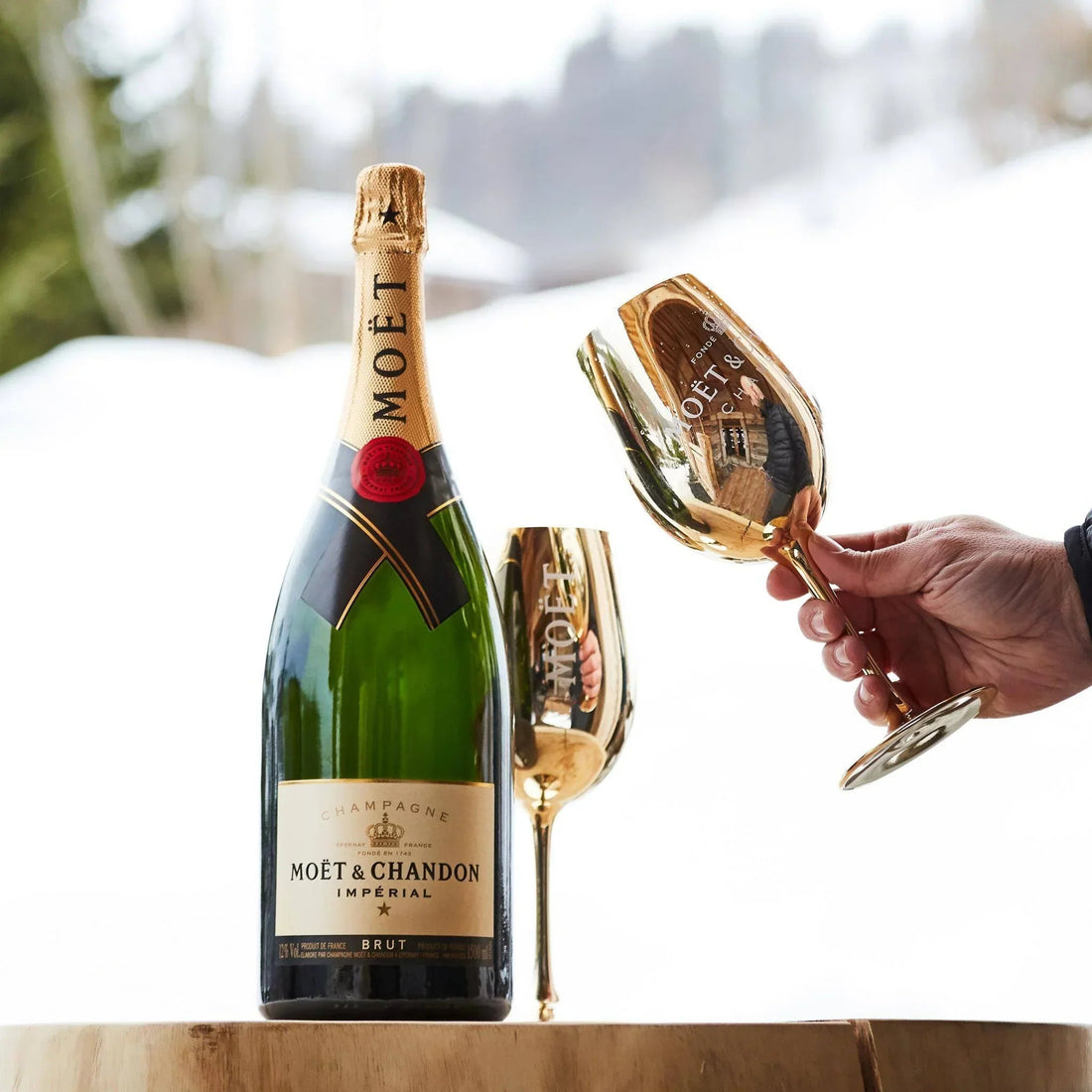 Moët &amp; Chandon Moët &amp; Chandon Brut Impérial NV Magnum 150 cl. inkl. to Gyldne MOËT glas - PremiumBottles