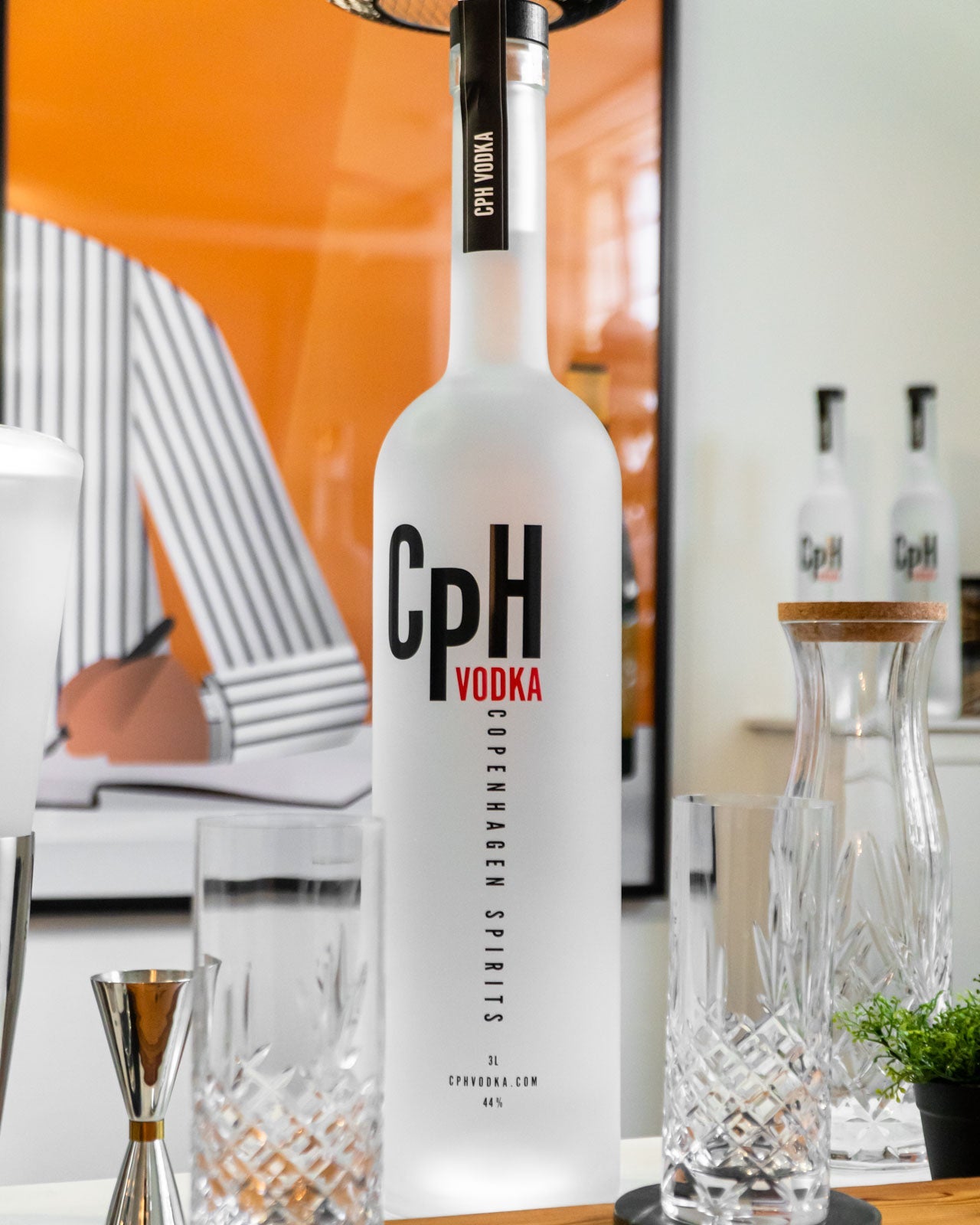 CpH Vodka 3 Liter 44% med lys i bunden - PremiumBottles