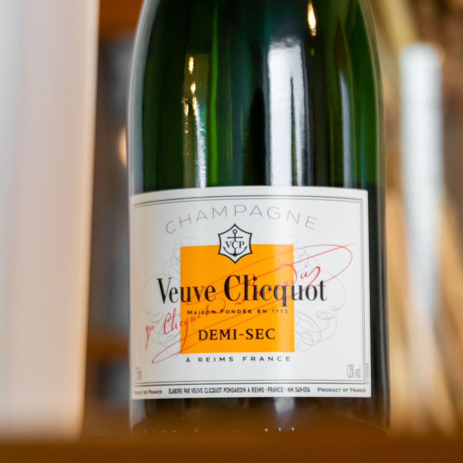 Veuve Clicquot Demi-Sec 75 cl. - PremiumBottles